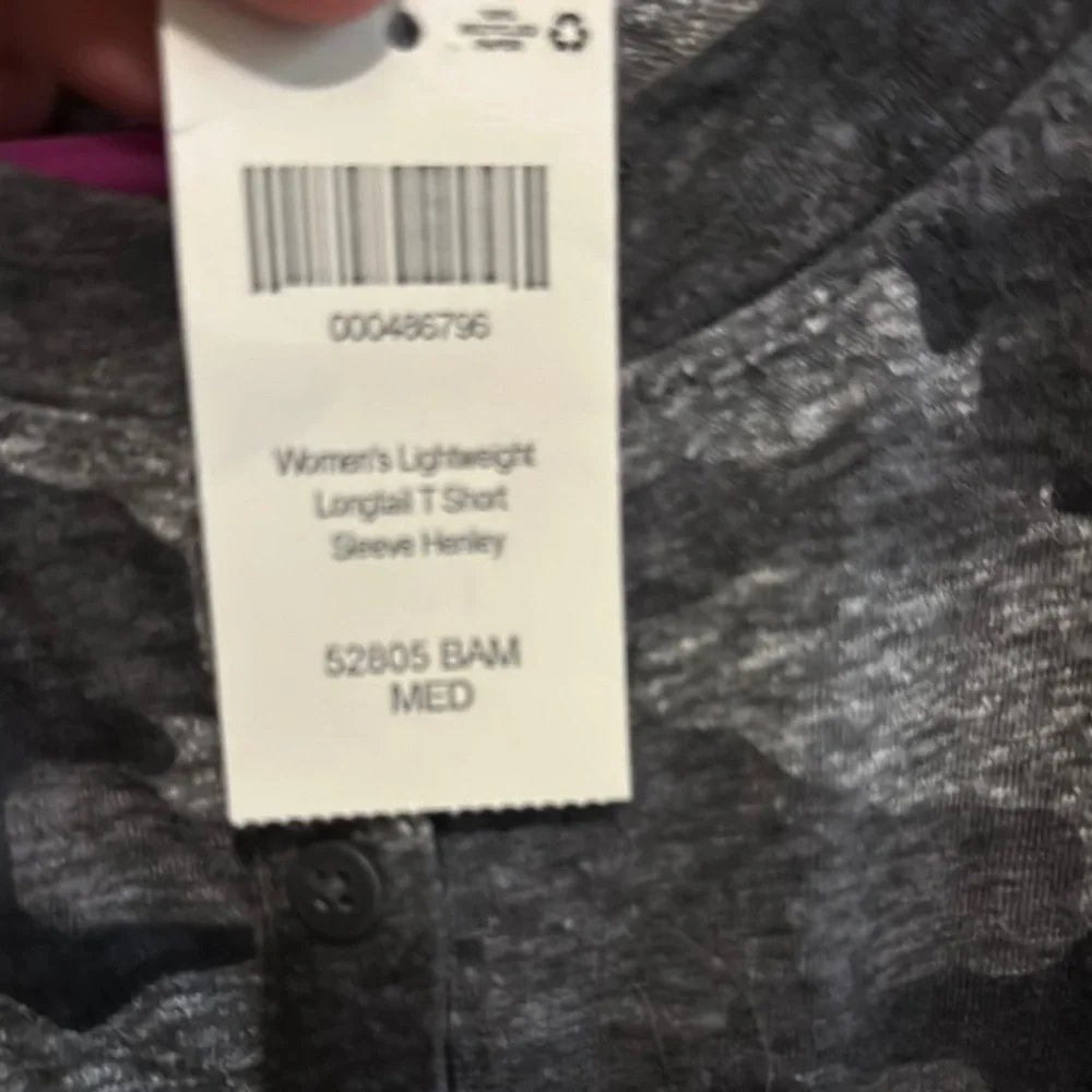 Duluth Trading Co Camo Short Sleeve Tee - Black and Gray - Picture 6 of 6